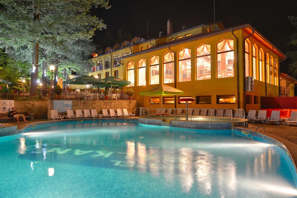 Balkan Hotel Chiflik Exterior foto